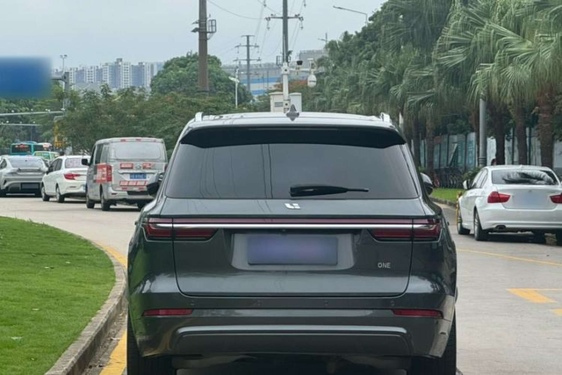 Used Li Auto ONE 2020 Extended-Range 6-Seater Version Exterior 9