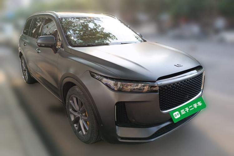 Used Li Auto ONE 2020 Extended-Range 6-Seater Version Front Right 45 Deg