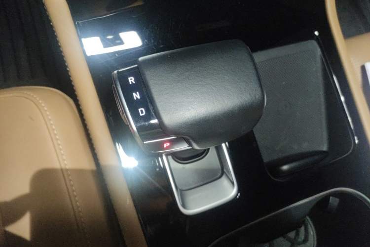 Used Li Auto ONE 2020 Extended-Range 6-Seater Version Gear Lever
