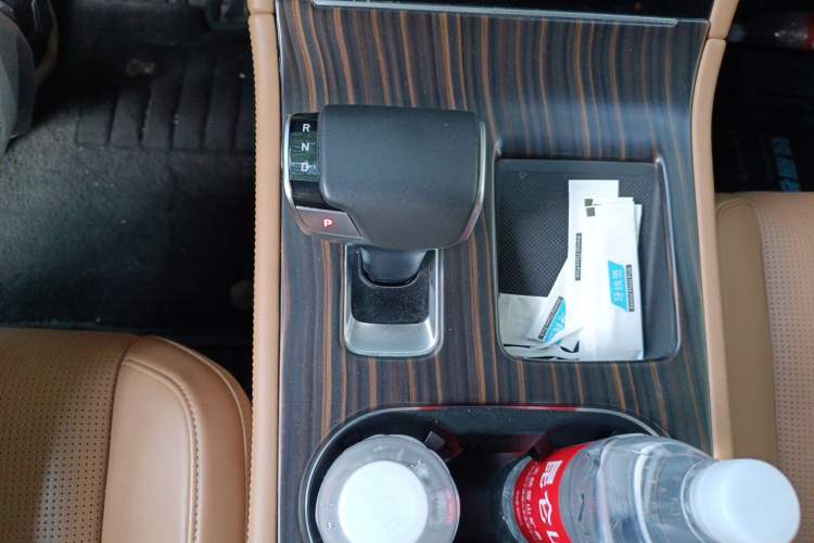 Used Li Auto ONE 2020 Extended-Range 6-Seater Version Gear Lever