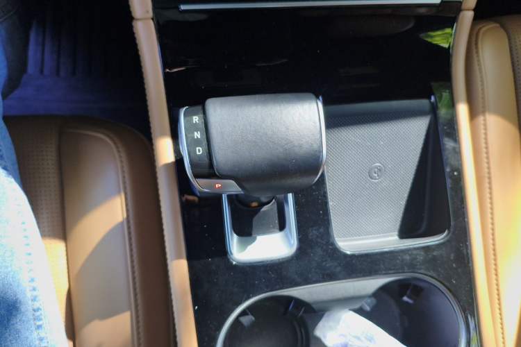 Used Li Auto ONE 2020 Extended-Range 6-Seater Version Gear Lever