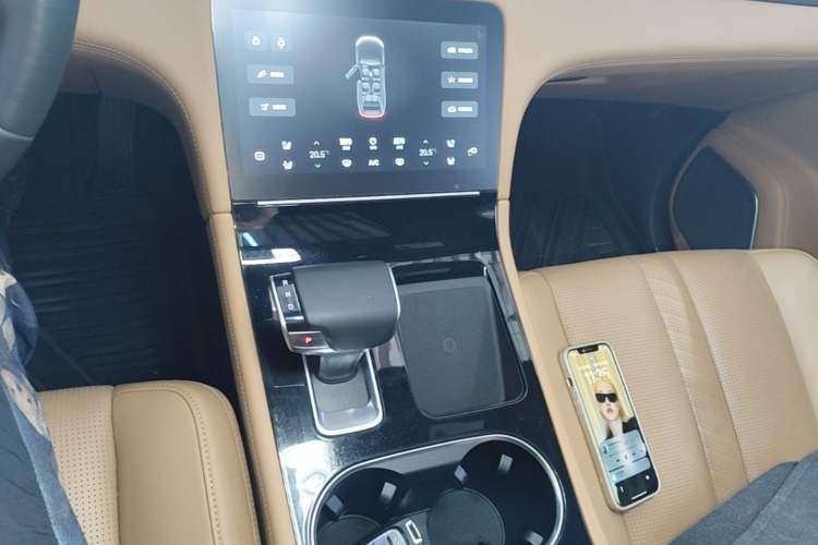Used Li Auto ONE 2020 Extended-Range 6-Seater Version Gear Lever