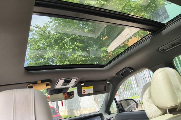 Used Li Auto ONE 2020 Extended-Range 6-Seater Version Headliner