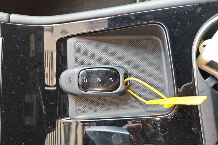 Used Li Auto ONE 2020 Extended-Range 6-Seater Version Interior 1