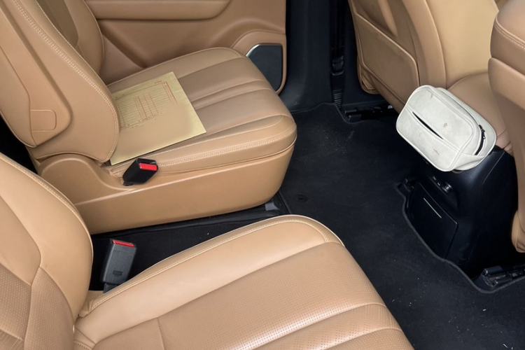 Used Li Auto ONE 2020 Extended-Range 6-Seater Version Interior 3