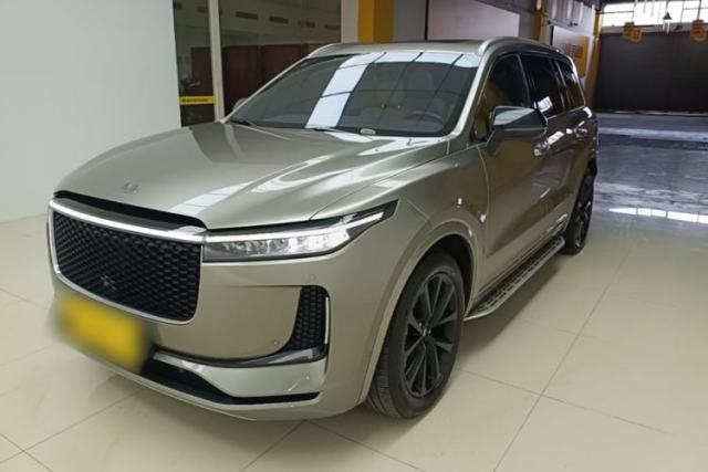 Ojetý Li Auto ONE 2020 Extended-Range 6-Seater Version