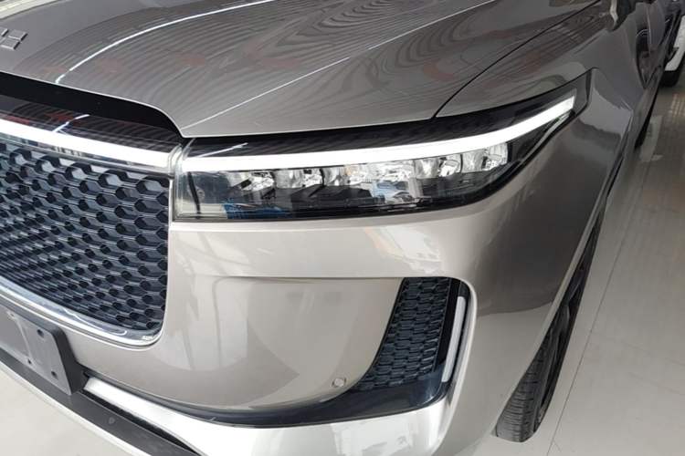 Used Li Auto ONE 2020 Extended-Range 6-Seater Version Left Front Headlight