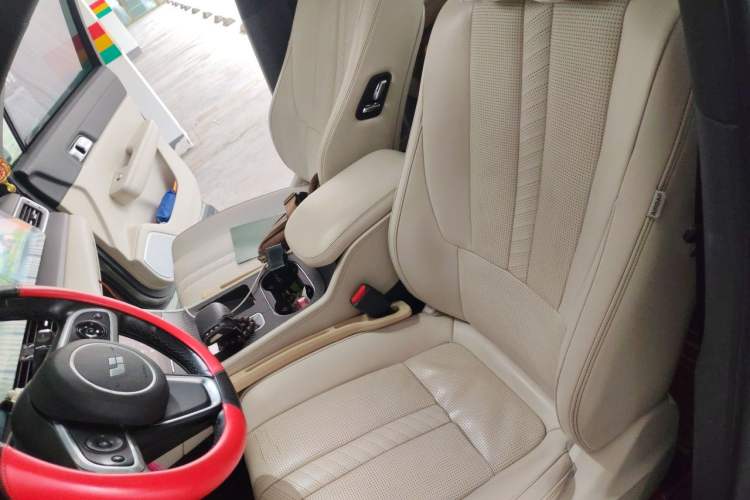 Used Li Auto ONE 2020 Extended-Range 6-Seater Version Left Front Seat
