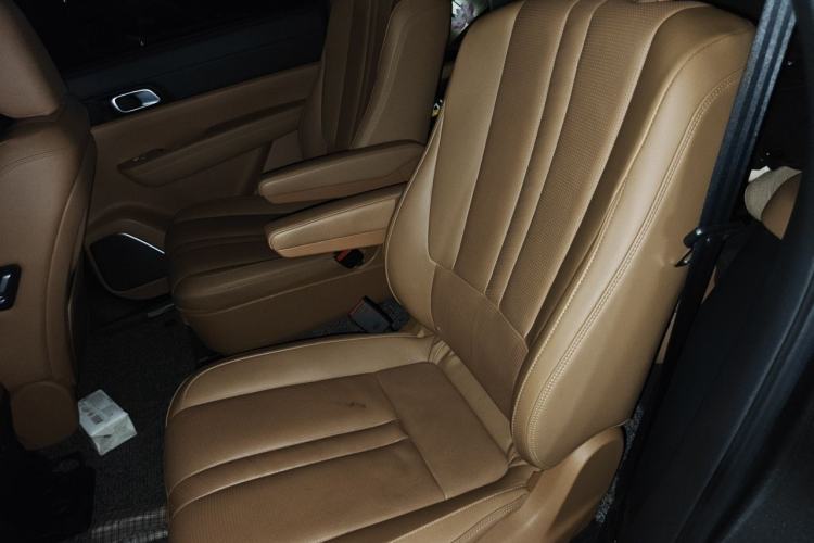 Used Li Auto ONE 2020 Extended-Range 6-Seater Version Left Rear Seat