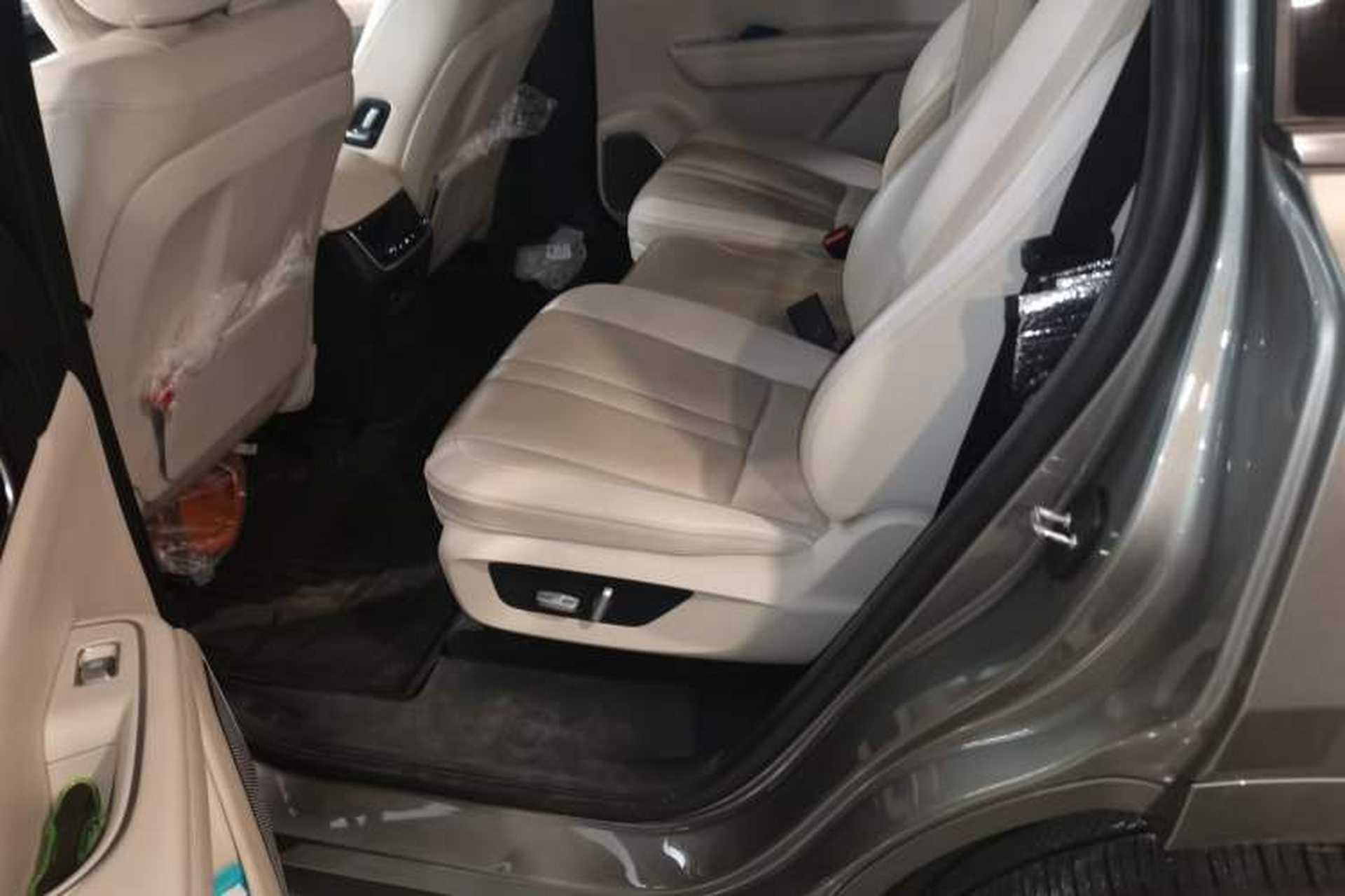 Used Li Auto ONE 2020 Extended-Range 6-Seater Version Left Rear Seat