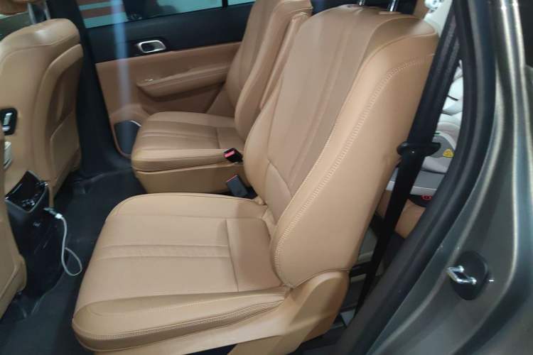 Used Li Auto ONE 2020 Extended-Range 6-Seater Version Left Rear Seat