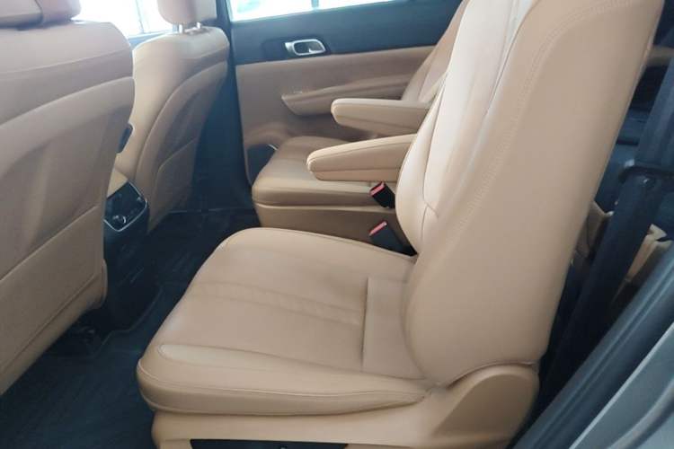 Used Li Auto ONE 2020 Extended-Range 6-Seater Version Left Rear Seat
