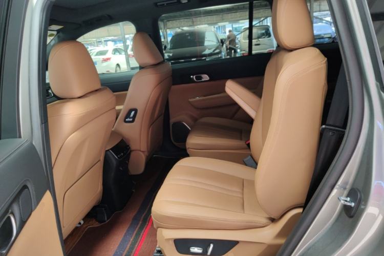 Used Li Auto ONE 2020 Extended-Range 6-Seater Version Left Rear Seat