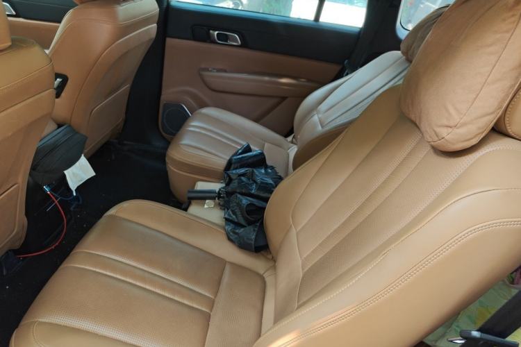Used Li Auto ONE 2020 Extended-Range 6-Seater Version Left Rear Seat