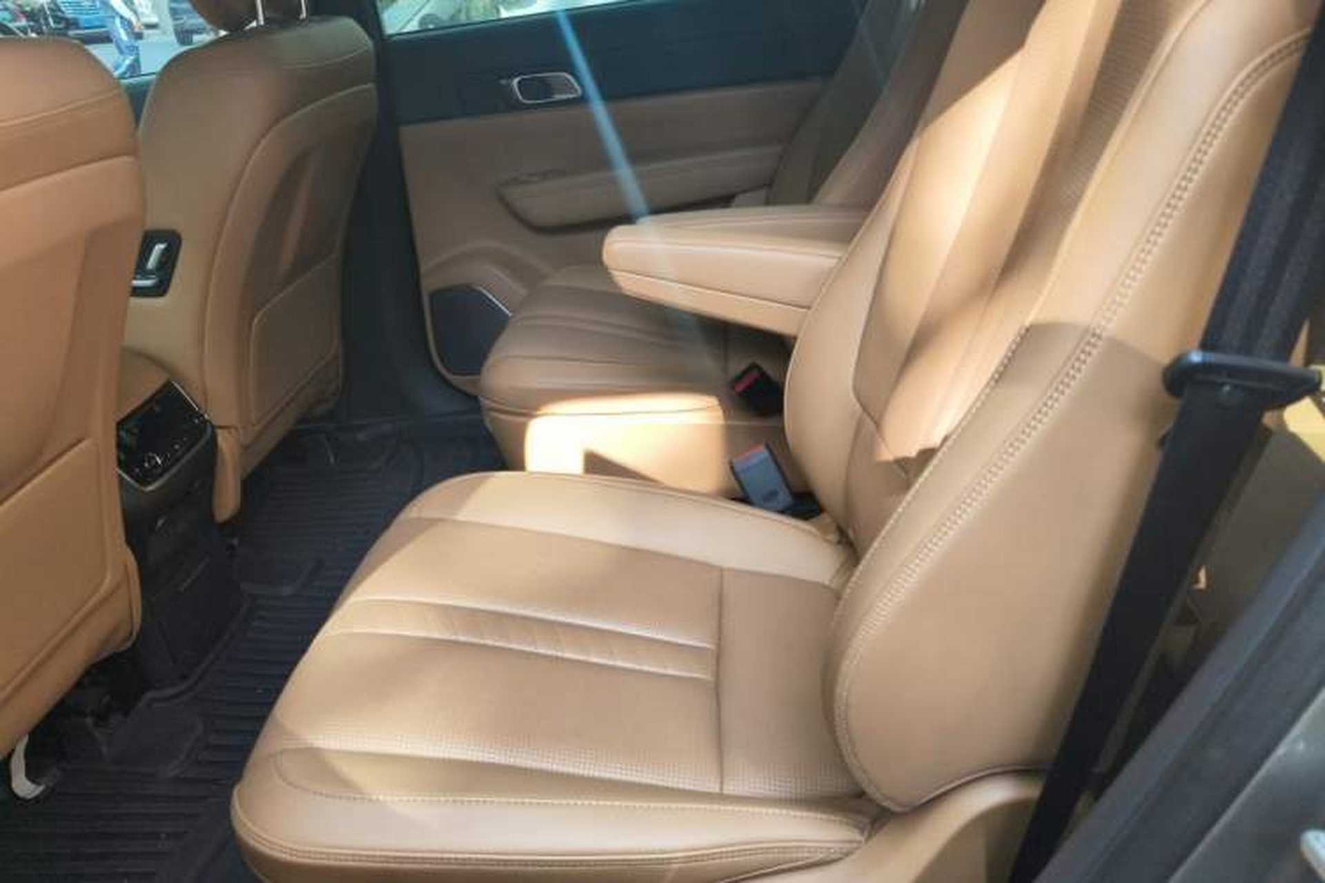 Used Li Auto ONE 2020 Extended-Range 6-Seater Version Left Rear Seat