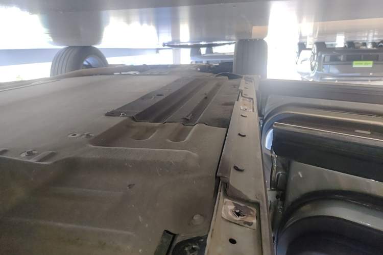 Used Li Auto ONE 2020 Extended-Range 6-Seater Version Left Side Sill