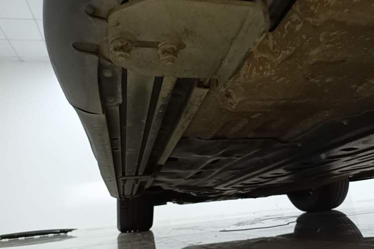 Used Li Auto ONE 2020 Extended-Range 6-Seater Version Left Side Sill