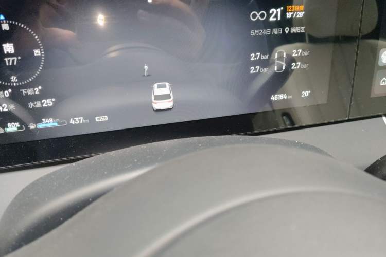 Used Li Auto ONE 2020 Extended-Range 6-Seater Version Odometer Close Up
