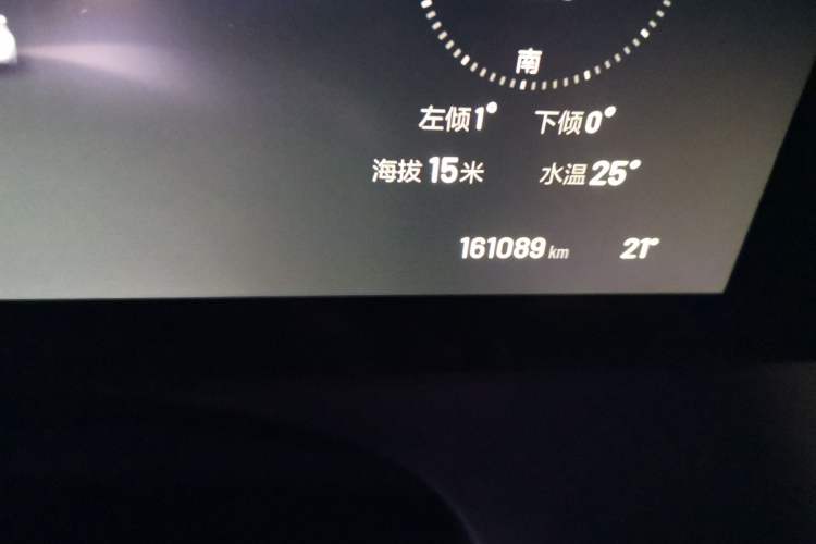 Used Li Auto ONE 2020 Extended-Range 6-Seater Version Odometer Close Up