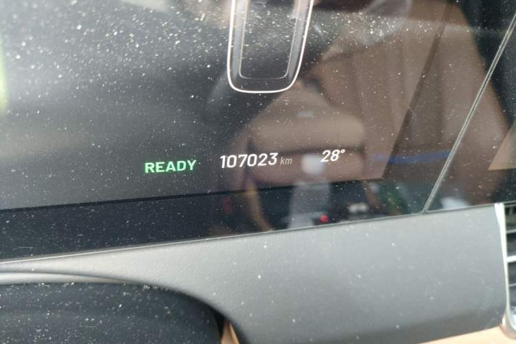 Used Li Auto ONE 2020 Extended-Range 6-Seater Version Odometer Close Up