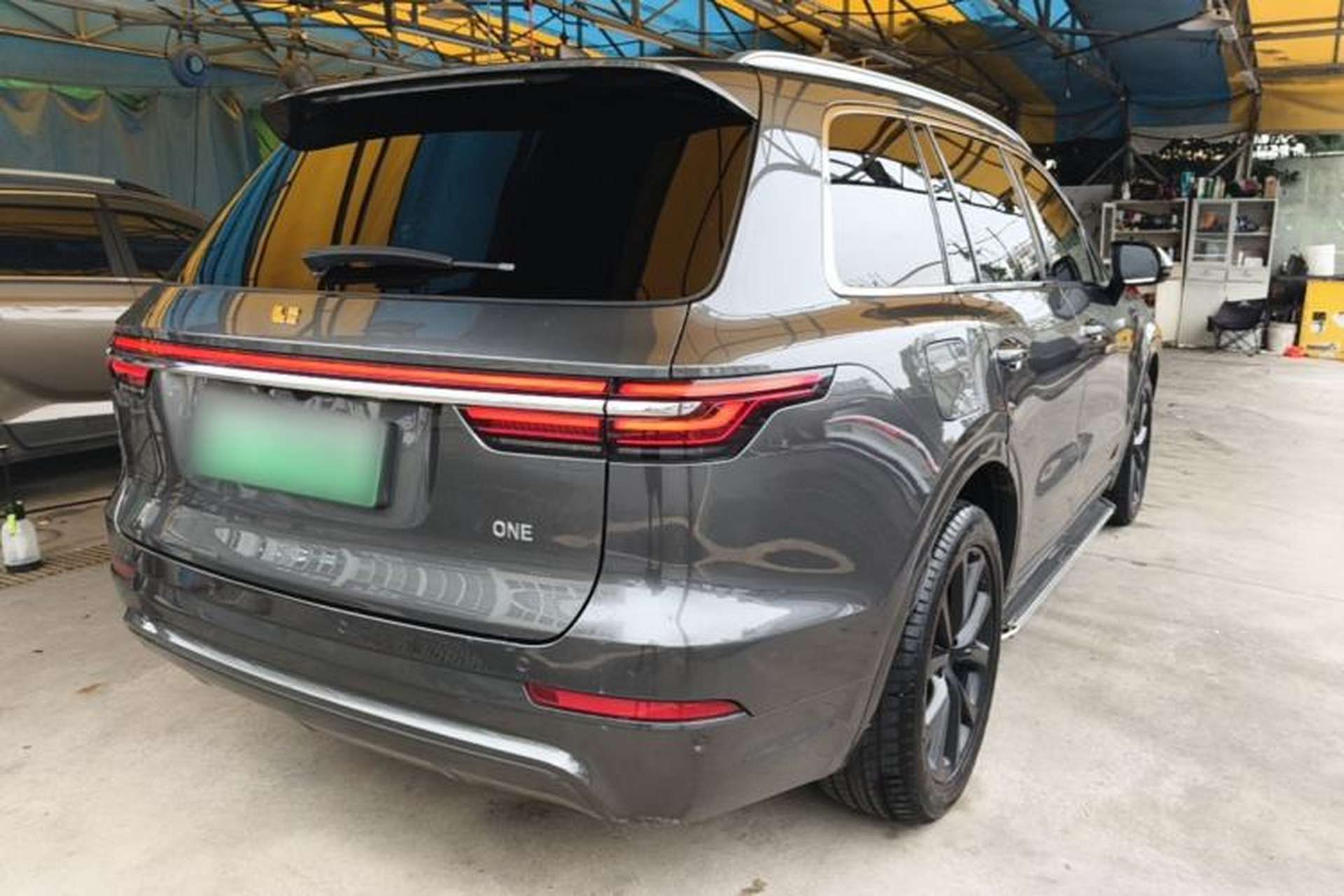 Used Li Auto ONE 2020 Extended-Range 6-Seater Version Rear Right 45 Deg