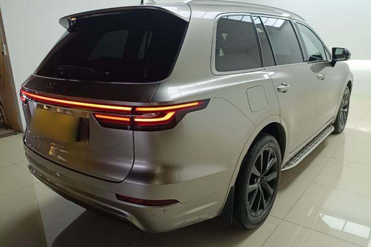 Used Li Auto ONE 2020 Extended-Range 6-Seater Version Rear Right 45 Deg