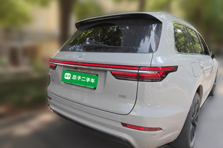 Used Li Auto ONE 2020 Extended-Range 6-Seater Version Rear Right 45 Deg
