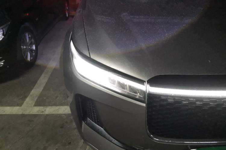 Used Li Auto ONE 2020 Extended-Range 6-Seater Version Right Front Headlight