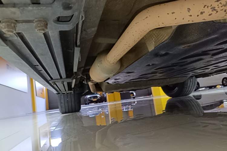 Used Li Auto ONE 2020 Extended-Range 6-Seater Version Right Side Sill