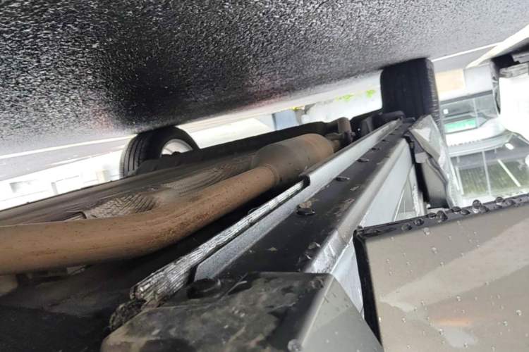 Used Li Auto ONE 2020 Range-Extended 7-Seater Version Right Side Sill