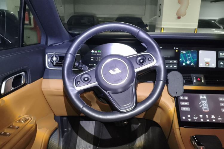 Used Li Auto ONE 2020 Extended-Range 6-Seater Version Steering Wheel