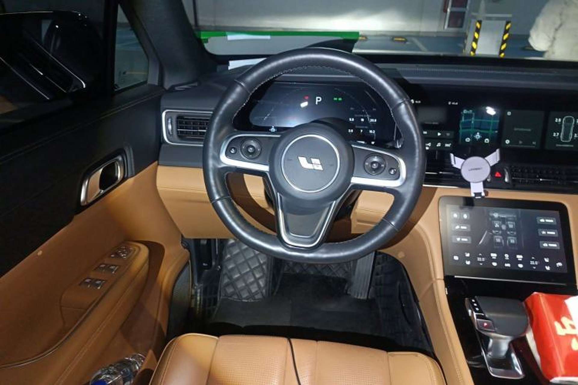 Used Li Auto ONE 2020 Extended-Range 6-Seater Version Steering Wheel