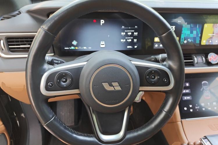 Used Li Auto ONE 2020 Extended-Range 6-Seater Version Steering Wheel