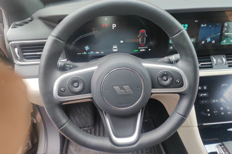 Used Li Auto ONE 2020 Extended-Range 6-Seater Version Steering Wheel