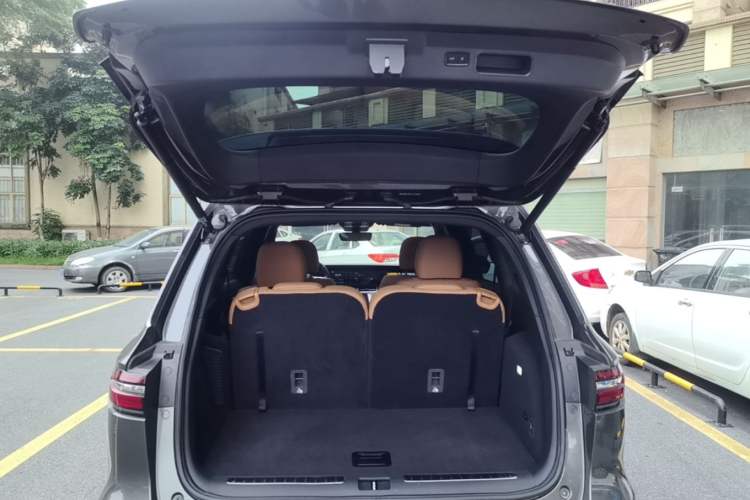 Used Li Auto ONE 2020 Extended-Range 6-Seater Version Trunk