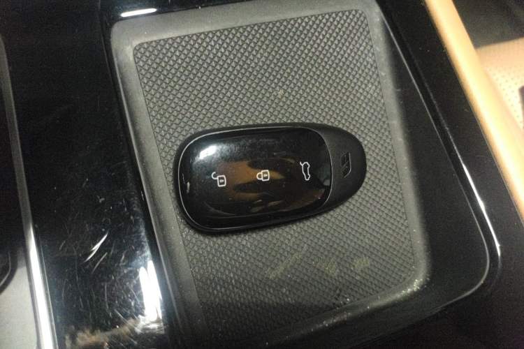 Used Li Auto ONE 2020 Extended-Range 6-Seater Version Vehicle Key