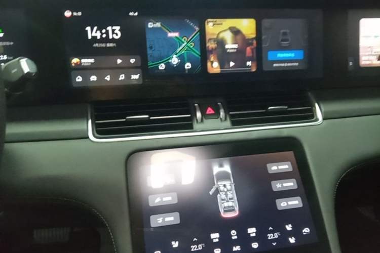 Used Li Auto ONE 2020 Extended-Range 6-Seater Version Audio And AC Panel