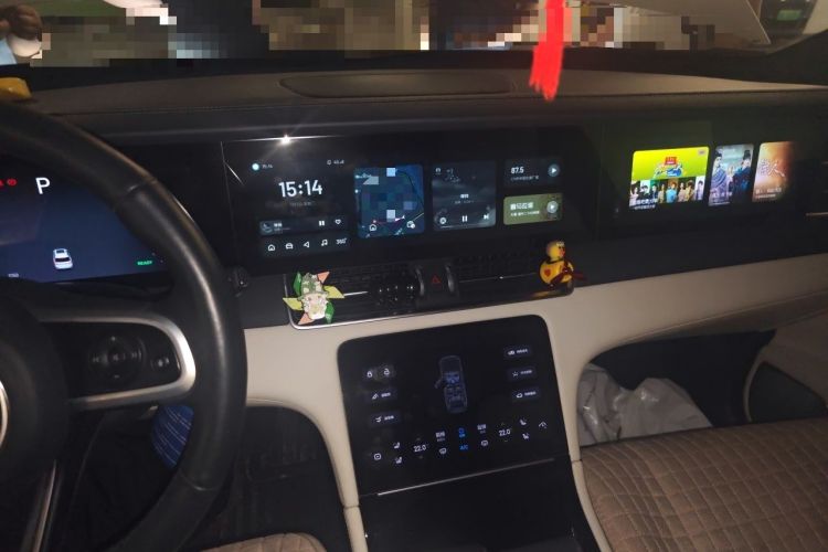 Used Li Auto ONE 2020 Extended-Range 6-Seater Version Audio And AC Panel
