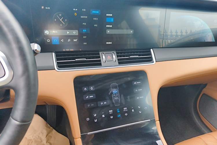 Used Li Auto ONE 2020 Extended-Range 6-Seater Version Audio And AC Panel