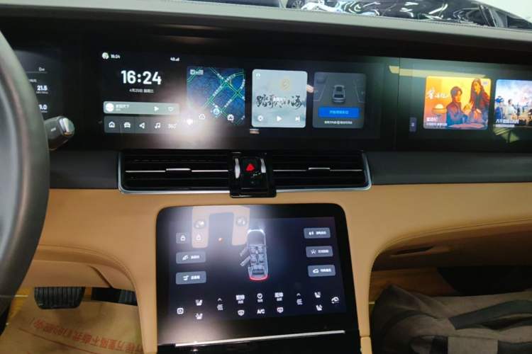 Used Li Auto ONE 2020 Extended-Range 6-Seater Version Audio And AC Panel