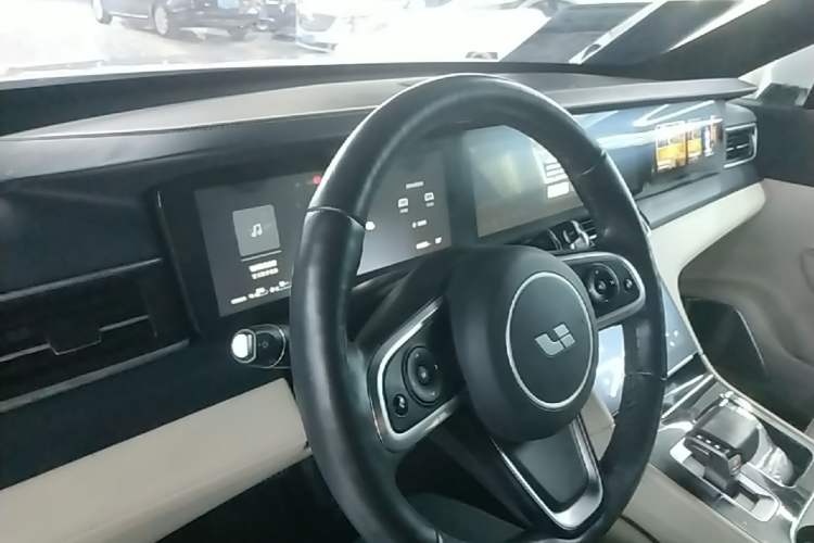 Used Li Auto ONE 2020 Extended-Range 6-Seater Version Center Console