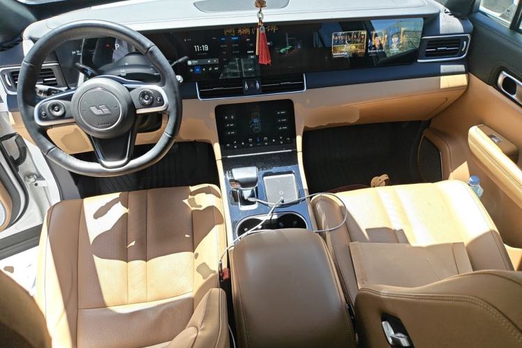 Used Li Auto ONE 2020 Extended-Range 6-Seater Version Center Console