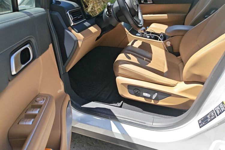 Used Li Auto ONE 2020 Extended-Range 6-Seater Version Driver Seat