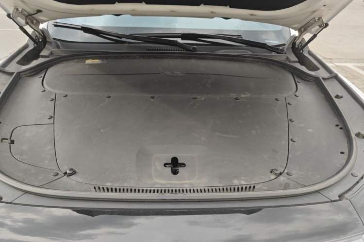 Used Li Auto ONE 2020 Extended-Range 6-Seater Version Engine Bay