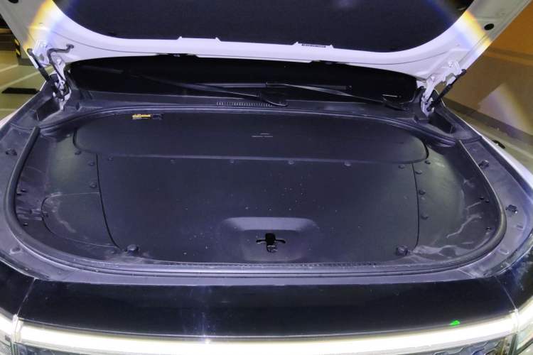 Used Li Auto ONE 2020 Extended-Range 6-Seater Version Engine Bay