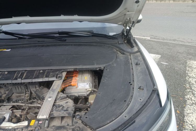 Used Li Auto ONE 2020 Range-Extended 7-Seater Version Engine Bay Left