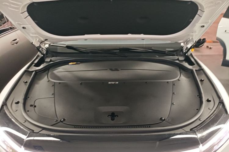Used Li Auto ONE 2020 Extended-Range 6-Seater Version Engine Bay