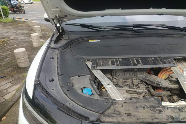Used Li Auto ONE 2020 Range-Extended 7-Seater Version Engine Bay Right