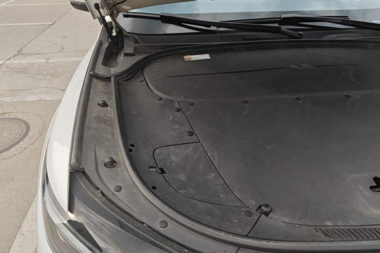 Used Li Auto ONE 2020 Extended-Range 6-Seater Version Engine Bay Right