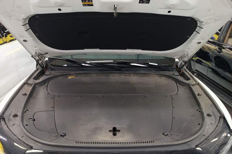 Used Li Auto ONE 2020 Extended-Range 6-Seater Version Engine Bay